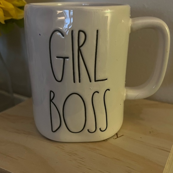 Rae Dun Girl Boss Mug - Picture 1 of 1